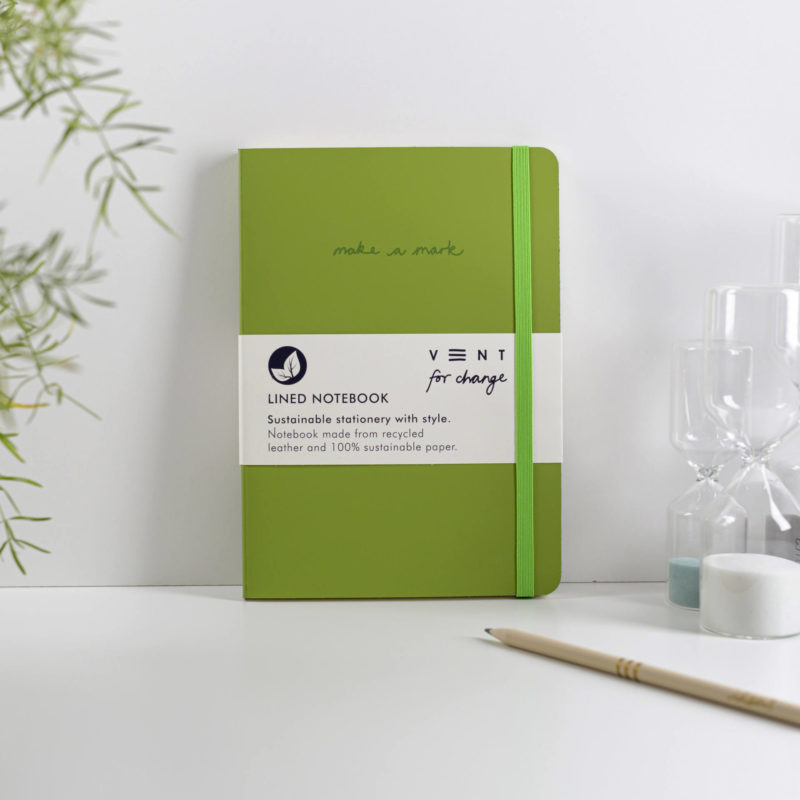 Notebook Recycled Leather A5 - Green with sustainable lined paper pages