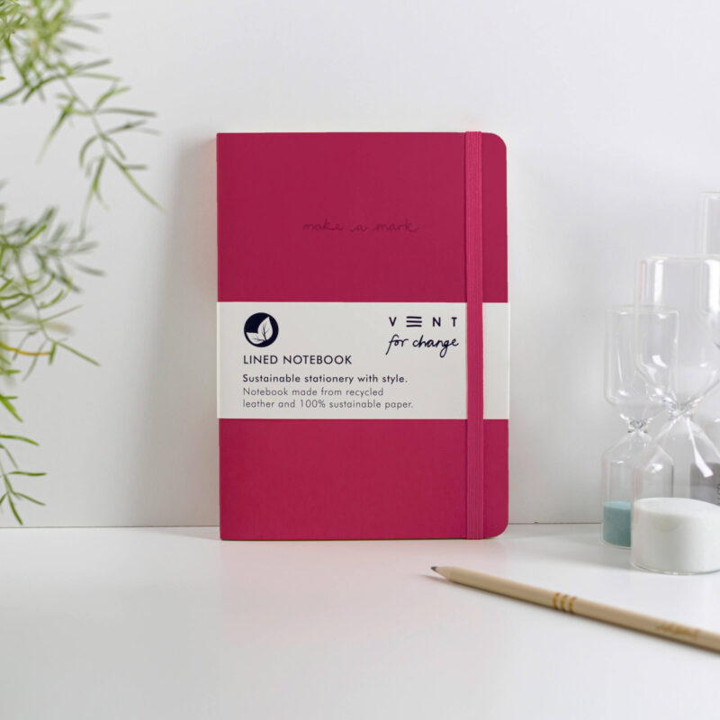 Notebook in recycled leather with sustainable paper A5 in pink